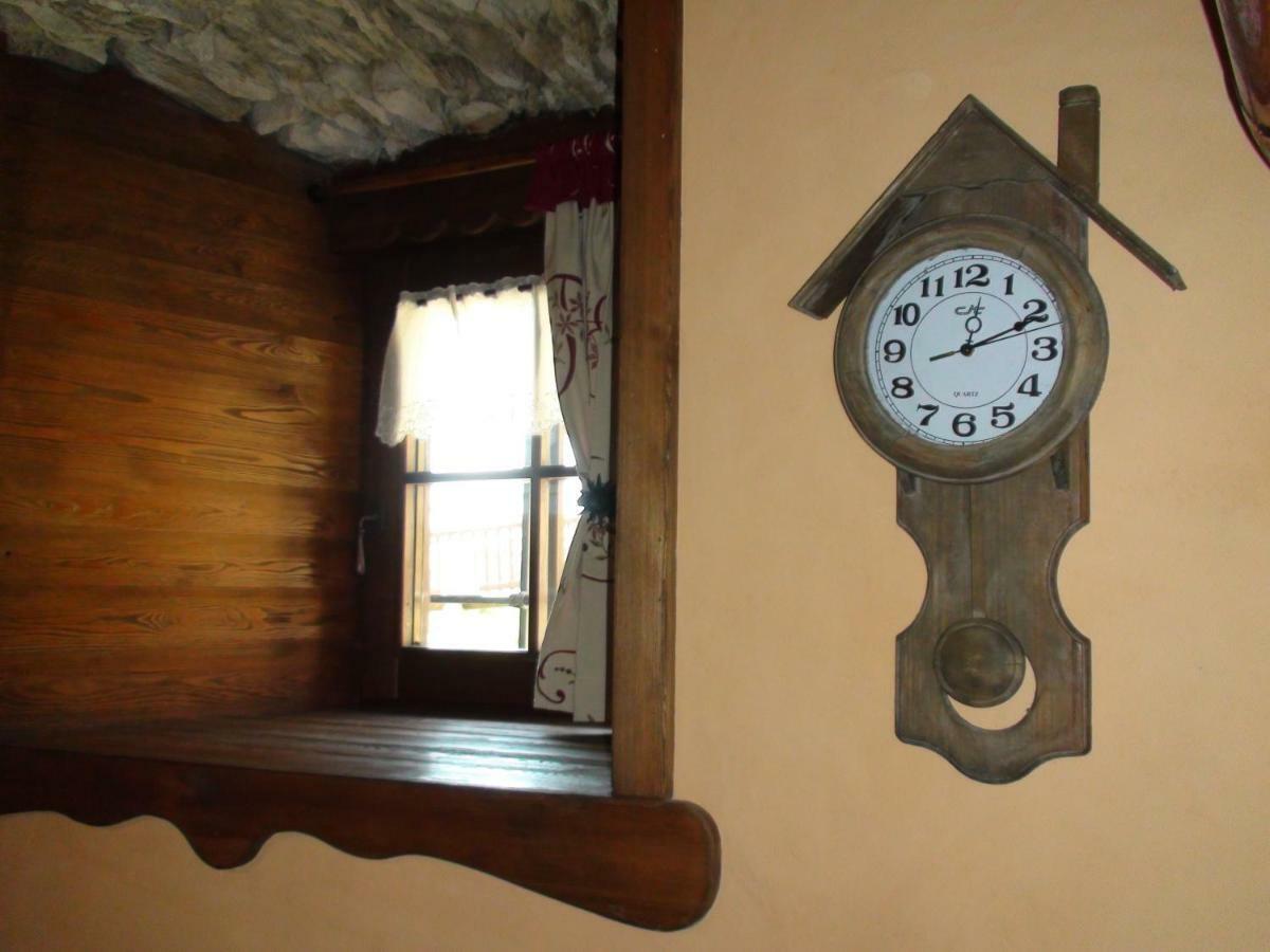 Le Petit Chateau De Vetan Cir 0023 เซนต์ ปิแอร์ ภายนอก รูปภาพ
