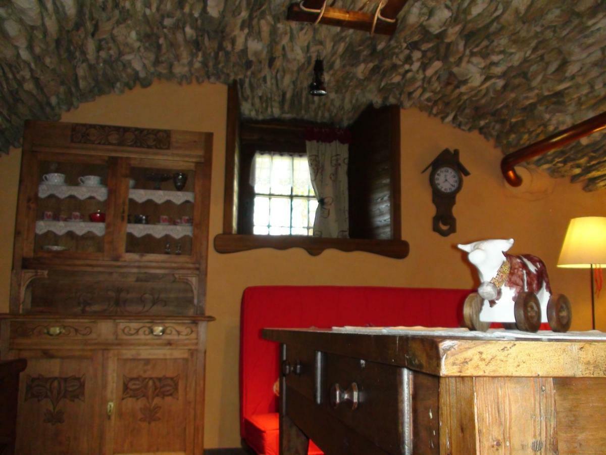 Le Petit Chateau De Vetan Cir 0023 เซนต์ ปิแอร์ ภายนอก รูปภาพ